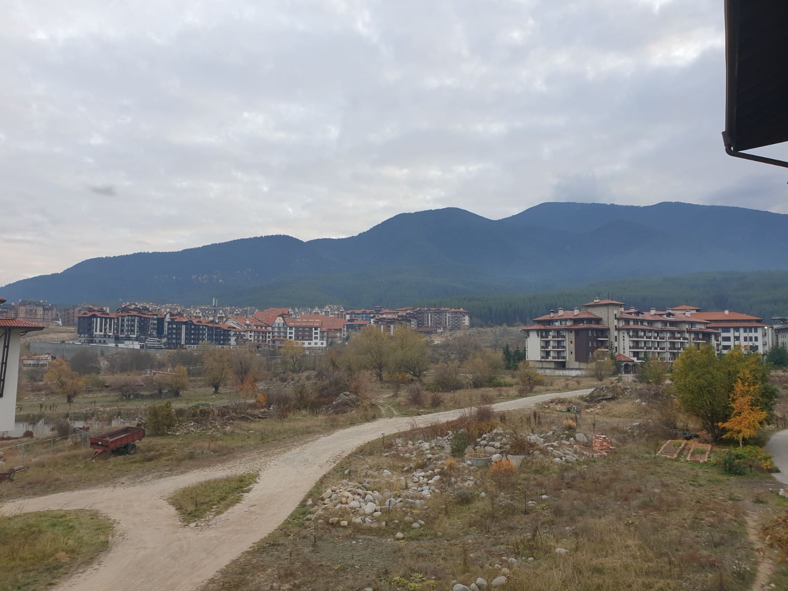cozy studio with beautiful views for sale in bansko